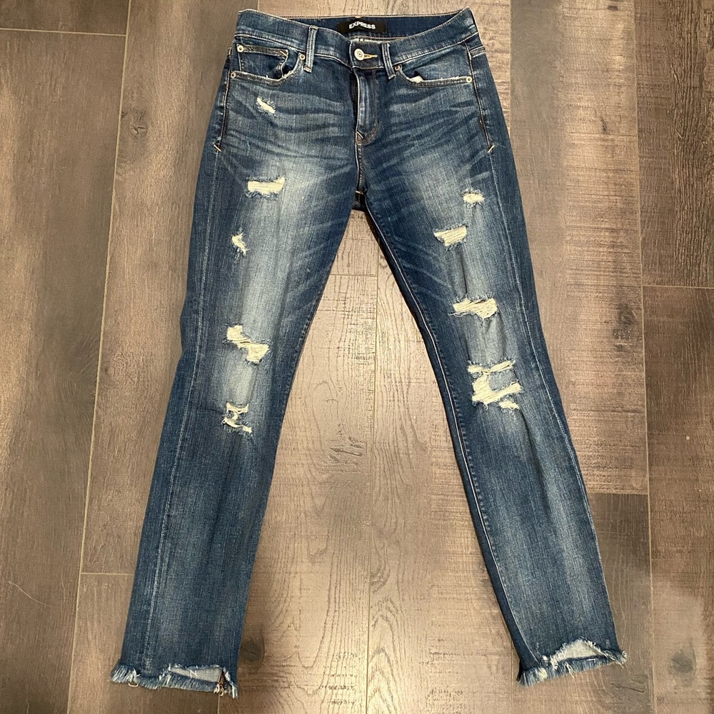 Express size 6 mid wash stretch jeans